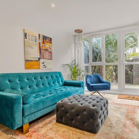 Homely 1Bed Apartment Vauxhall Londra Exterior foto