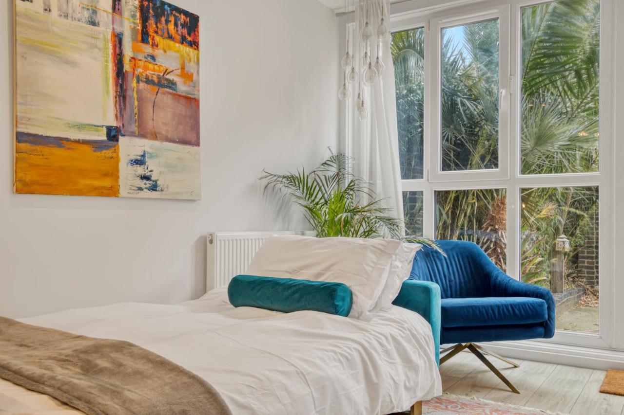 Homely 1Bed Apartment Vauxhall Londra Exterior foto